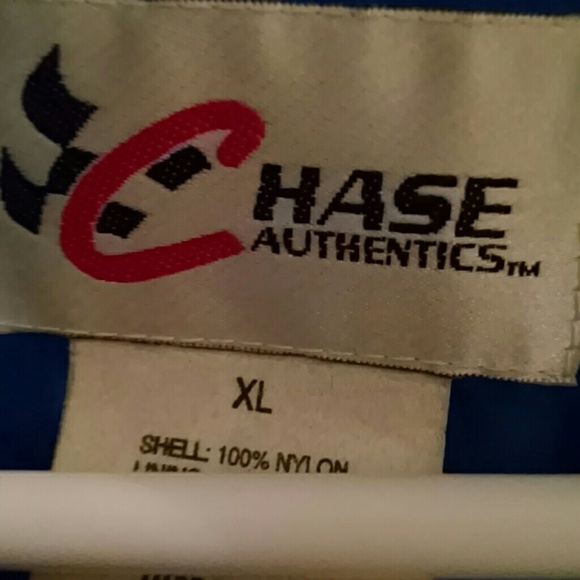 Coat - Picture 4 of 4